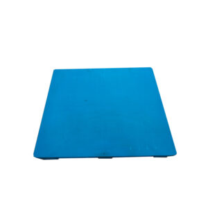Reinforced Plastic Pallet – Flat Deck with Three Runners 3