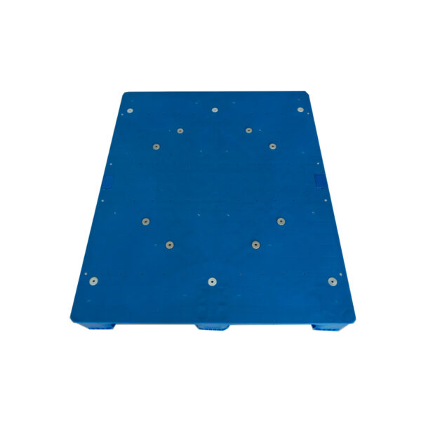 1210165-Heavy-Duty-Welded-Flat-Deck-Plastic-Pallets-with-3-Runner-2