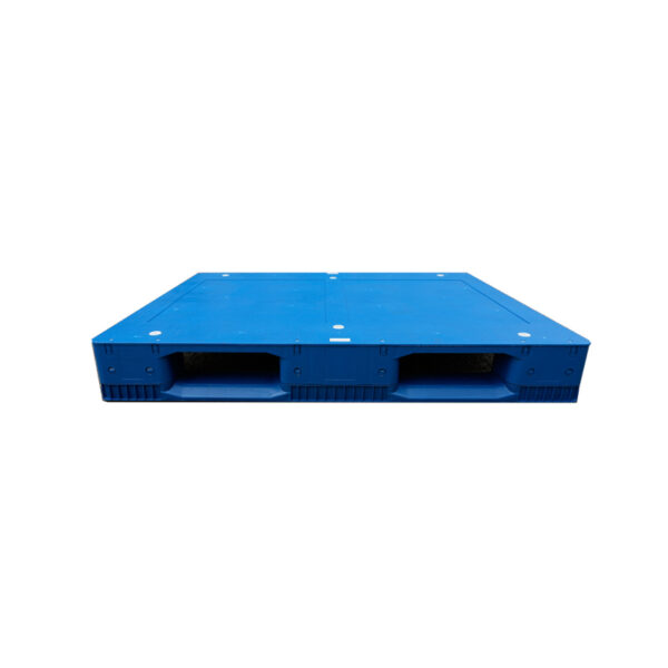 1300X1000X165mm-Flat-Top-Plastic-Pallets-with-3-Runners-4