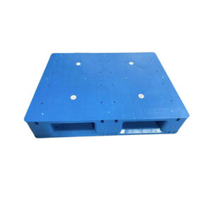800×600-Three-Runner-Flat-Top-Plastic-Pallet-3